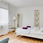 My Place Mit Fruehstueckspaket - With Breakfastbox 4*