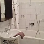 My Place Mit Fruehstueckspaket - With Breakfastbox Nocleg ze śniadaniem 4*
