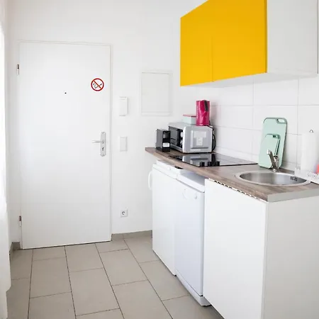 Alojamento de Acomodação e Pequeno-almoço My Place Mit Fruehstueckspaket - With Breakfastbox Frankfurt am Main