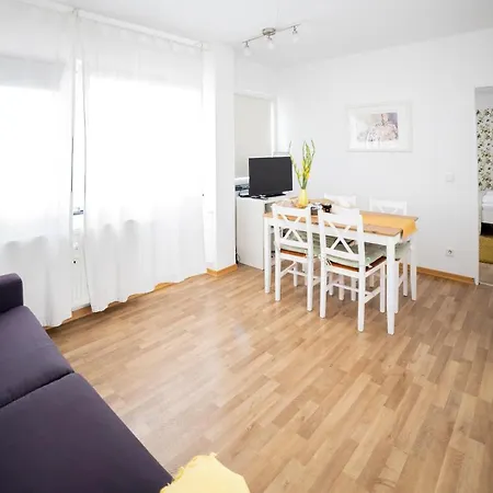 My Place Mit Fruehstueckspaket - With Breakfastbox