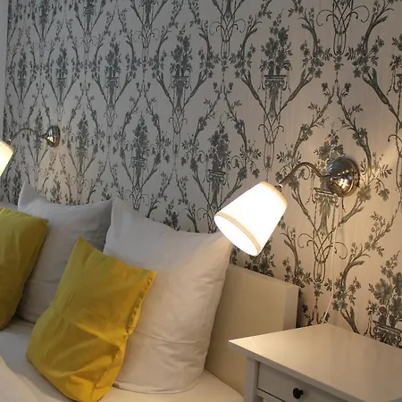 Bed & Breakfast My Place Mit Fruehstueckspaket - With Breakfastbox 3*