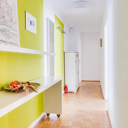 Bed & Breakfast My Place Mit Fruehstueckspaket - With Breakfastbox