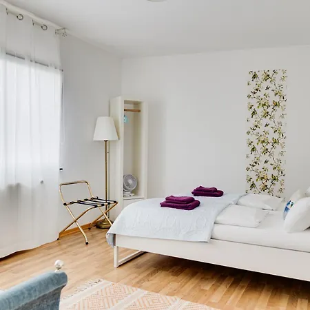 My Place Mit Fruehstueckspaket - With Breakfastbox 4*