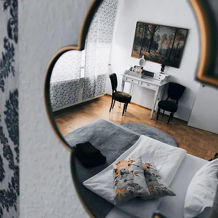 My Place Mit Fruehstueckspaket - With Breakfastbox 4* Frankfurt am Main