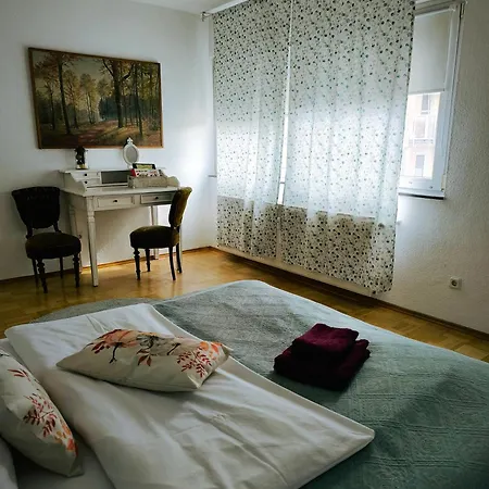 My Place Mit Fruehstueckspaket - With Breakfastbox Frankfurt am Main