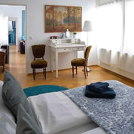 My Place 4* Франкфурт-на-Майне