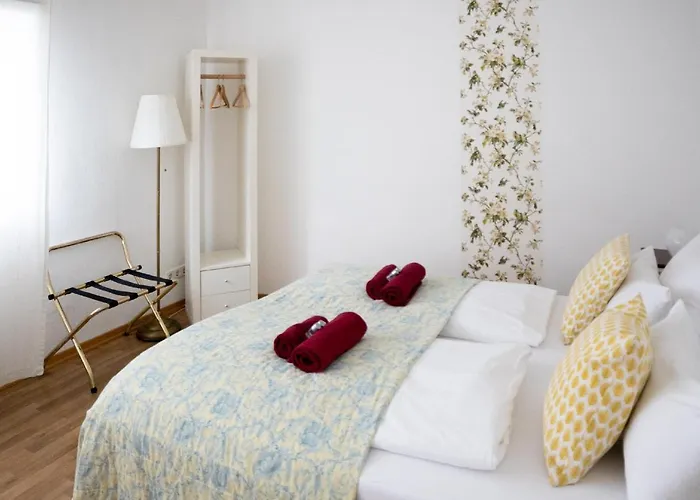 Bed & Breakfast My Place Mit Fruehstueckspaket - With Breakfastbox 4*