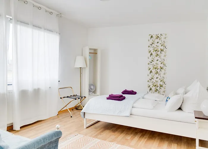 Bed & Breakfast My Place Mit Fruehstueckspaket - With Breakfastbox 4*