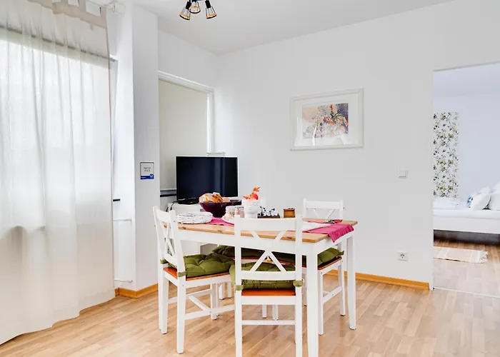 My Place Mit Fruehstueckspaket - With Breakfastbox