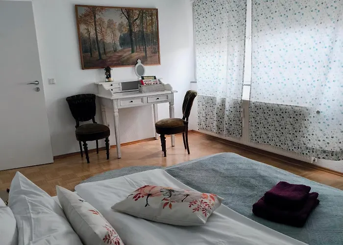 住宿加早餐酒店 My Place Mit Fruehstueckspaket - With Breakfastbox 4*