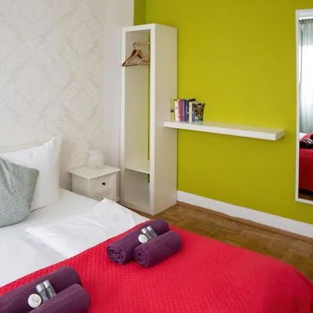 My Place Mit Frühstückspaket - With Breakfastbox 4* Frankfurt am Main