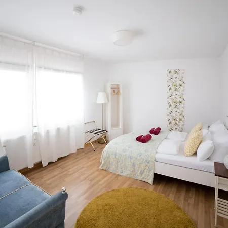 My Place Mit Fruehstueckspaket - With Breakfastbox Frankfurt am Main