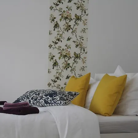 My Place Mit Fruehstueckspaket - With Breakfastbox Bed & Breakfast