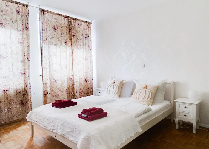 My Place Mit Fruehstueckspaket - With Breakfastbox Bed & Breakfast Frankfurt am Main